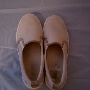 Sperry's manilla in color authentic casual or professional ware for women or men